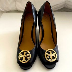 Tory Burch Black Wedges